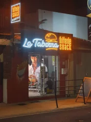 La taberna à Saint-Laurent-de-la-Salanque - Saint-Laurent-de-la-Salanque, Occitanie