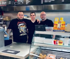 Friterie Snack n'roll - Martelange, Luxembourg