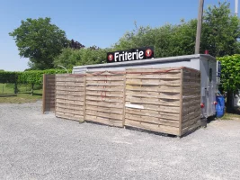 Céline frites - Étrœungt, Hauts-de-France