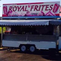 Royal Frite à Pont de Briques - Saint-Étienne-au-Mont, Hauts-de-France